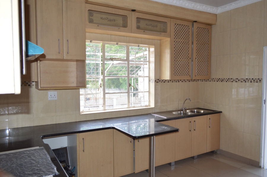 4 Bedroom Property for Sale in Collerville North West